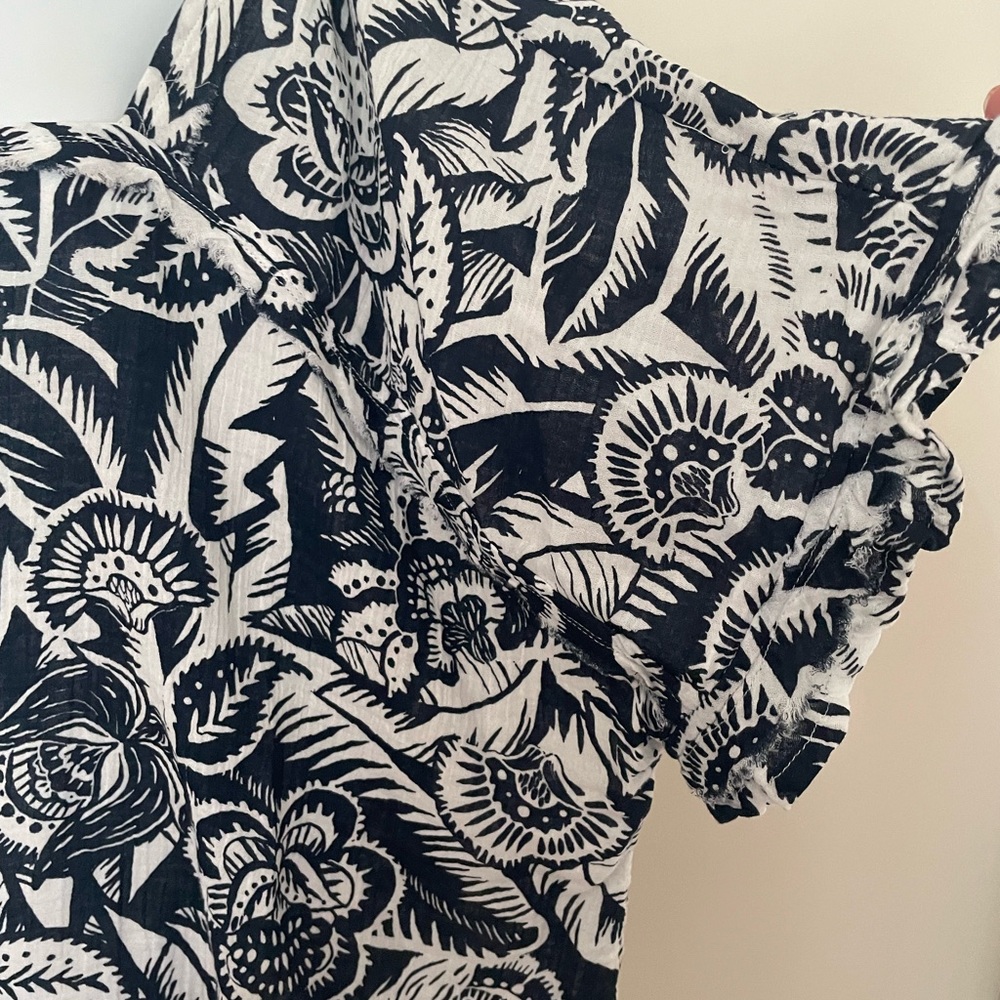 🫐Wonderly blouse🫐 - Picture 2 of 5